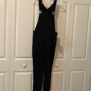 NWT Slim black Levi’s Overalls